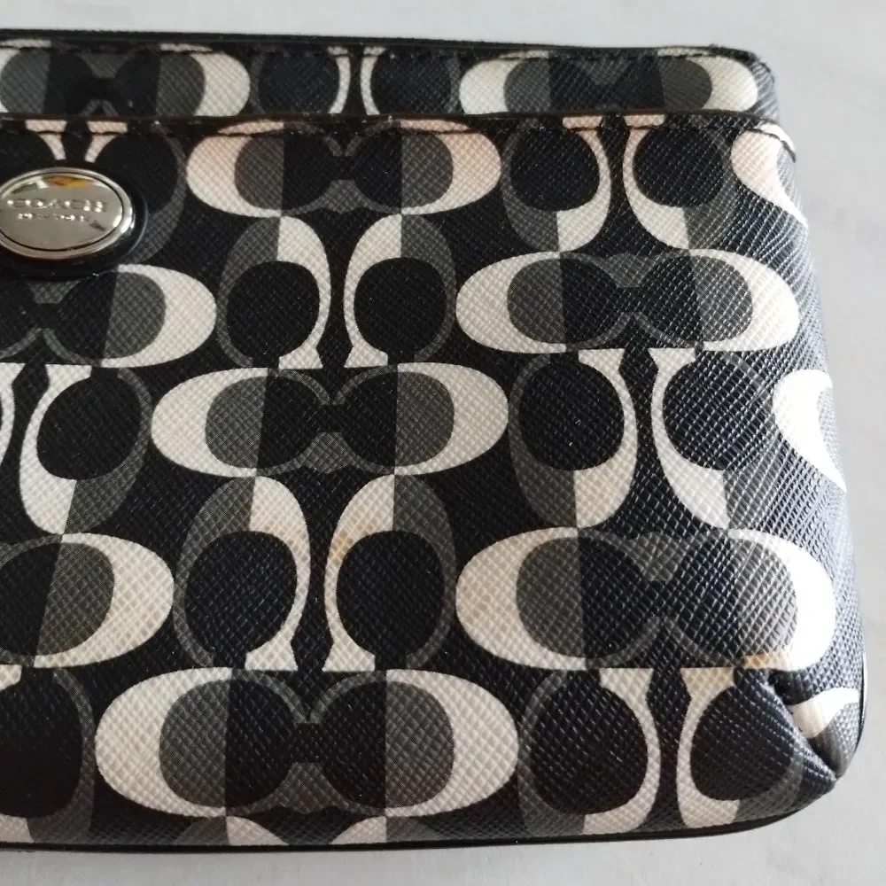 Coach Black Peyton Dream C Small Wristlet Wallet